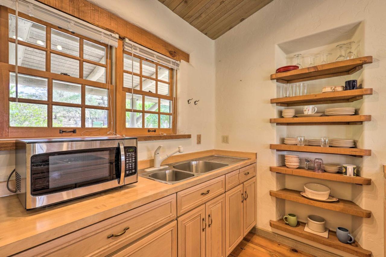 Bright Prescott Studio With Thumb Butte Views! Exterior foto